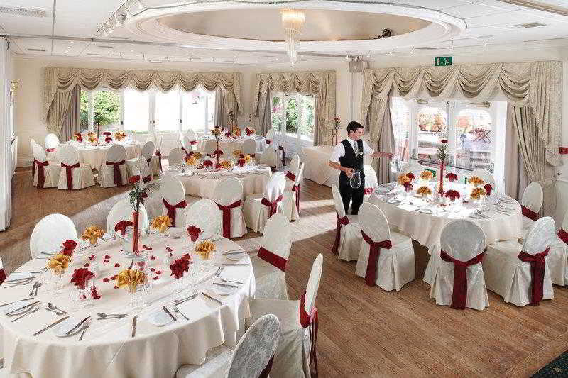 Connaught Lodge Bournemouth Bagian luar foto