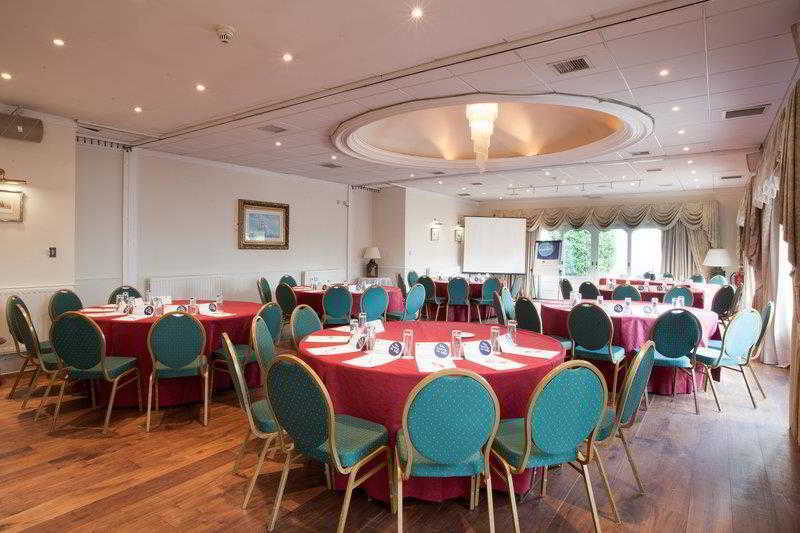Connaught Lodge Bournemouth Bagian luar foto