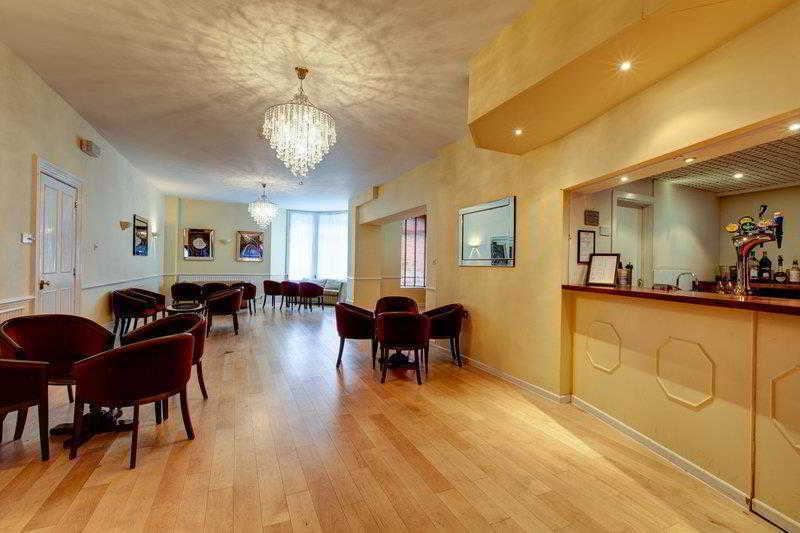Connaught Lodge Bournemouth Bagian luar foto