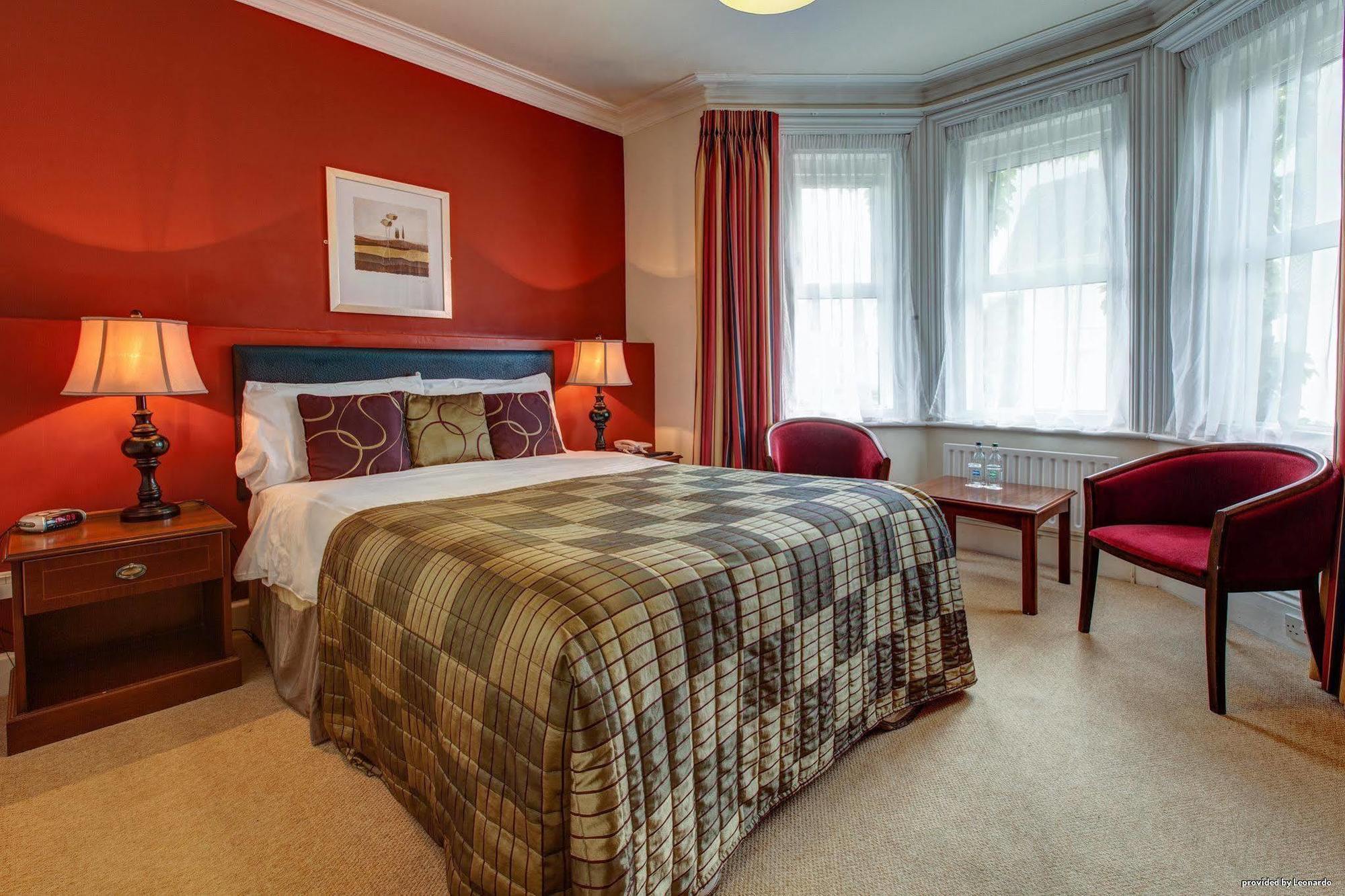 Connaught Lodge Bournemouth Bagian luar foto