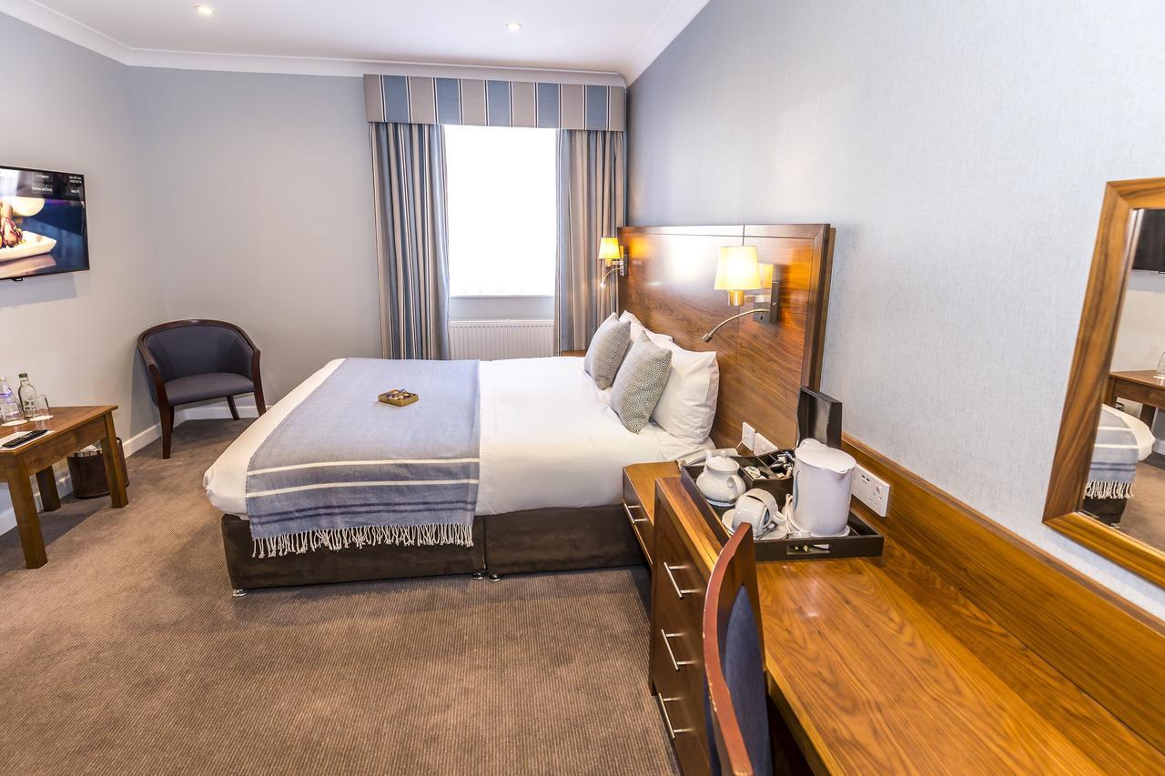 Connaught Lodge Bournemouth Bagian luar foto